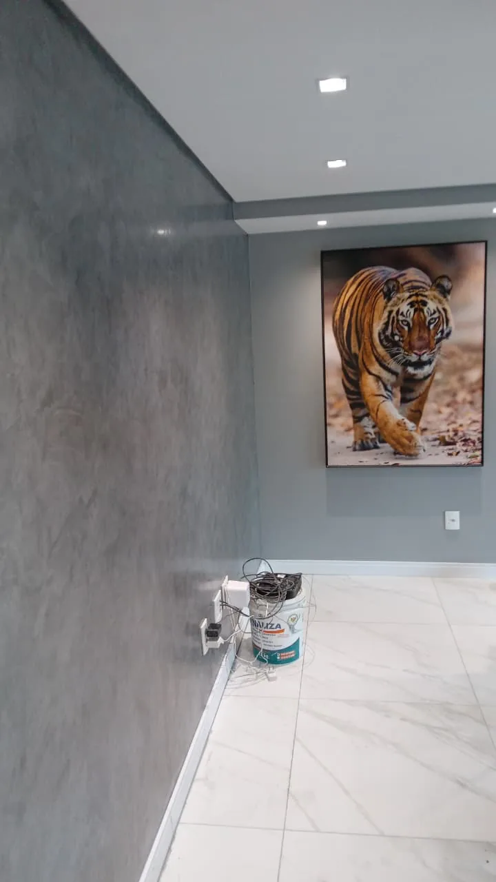 Pintura mecanizada em grande superfície