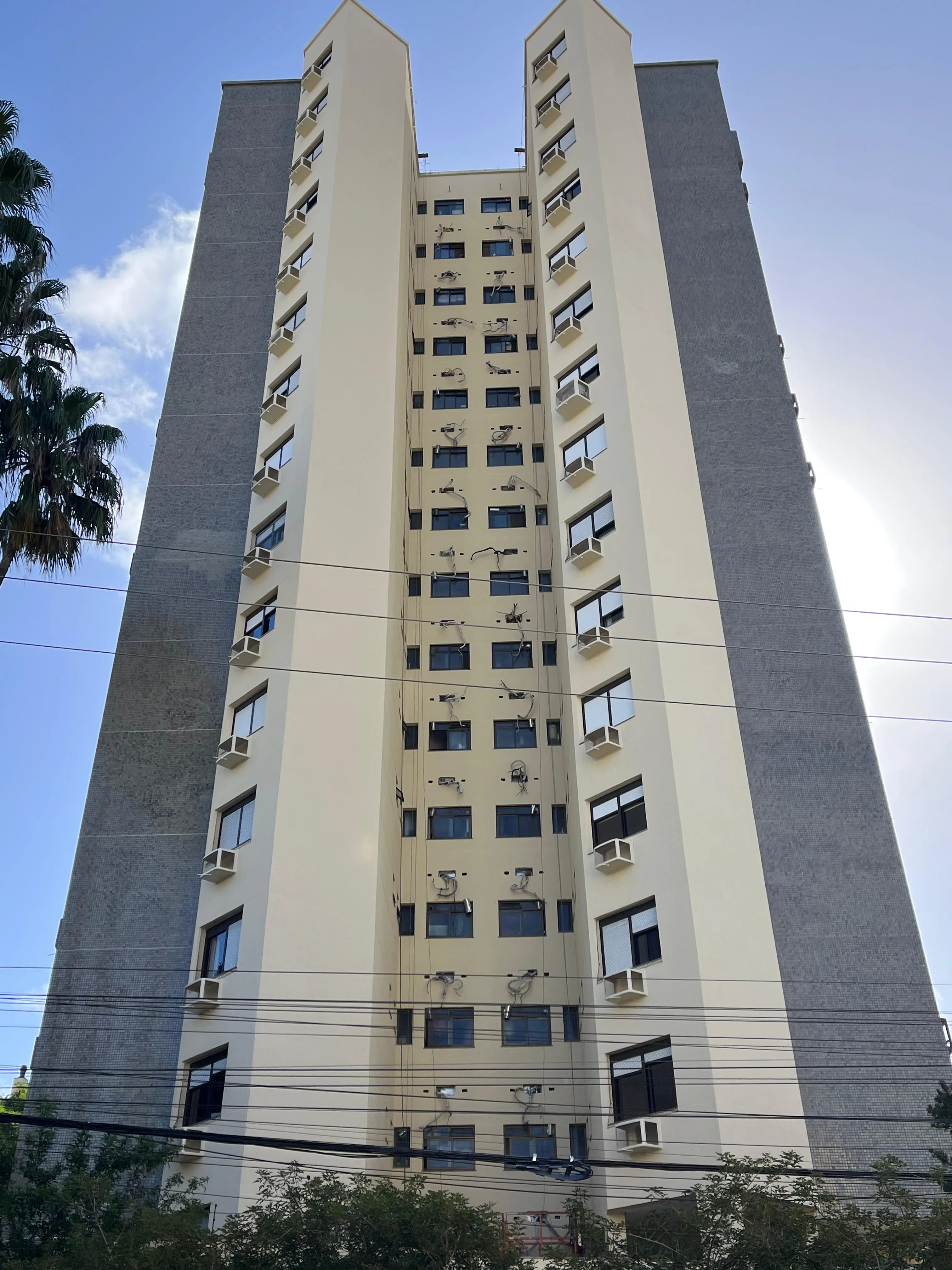 Preparação e pintura em obra recente